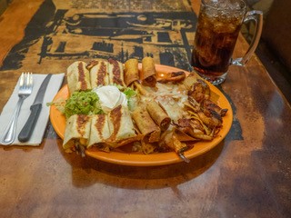 Mr Papas 1